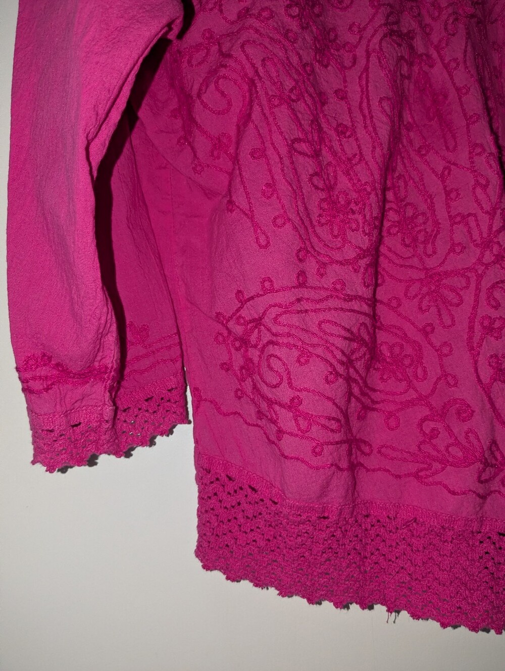 Women's Fuchsia Embroidered V-Neck Tunic Top XL - Picture 3 of 5